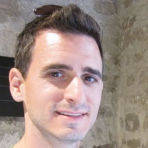 Meet your Posher, Harris